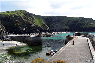 Mullion Cliffs from the harbour