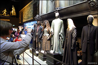 Taking a pic of the Death Eaters on the Studio Tour