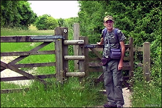 Setting off on a walk along the North Downs Way & Pilgrims Way in Kent